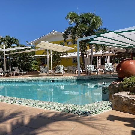 Hotel Casa Amarilla Et Restaurant بونتا شامي المظهر الخارجي الصورة