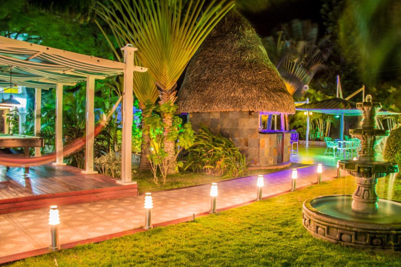Hotel Casa Amarilla Et Restaurant بونتا شامي المظهر الخارجي الصورة